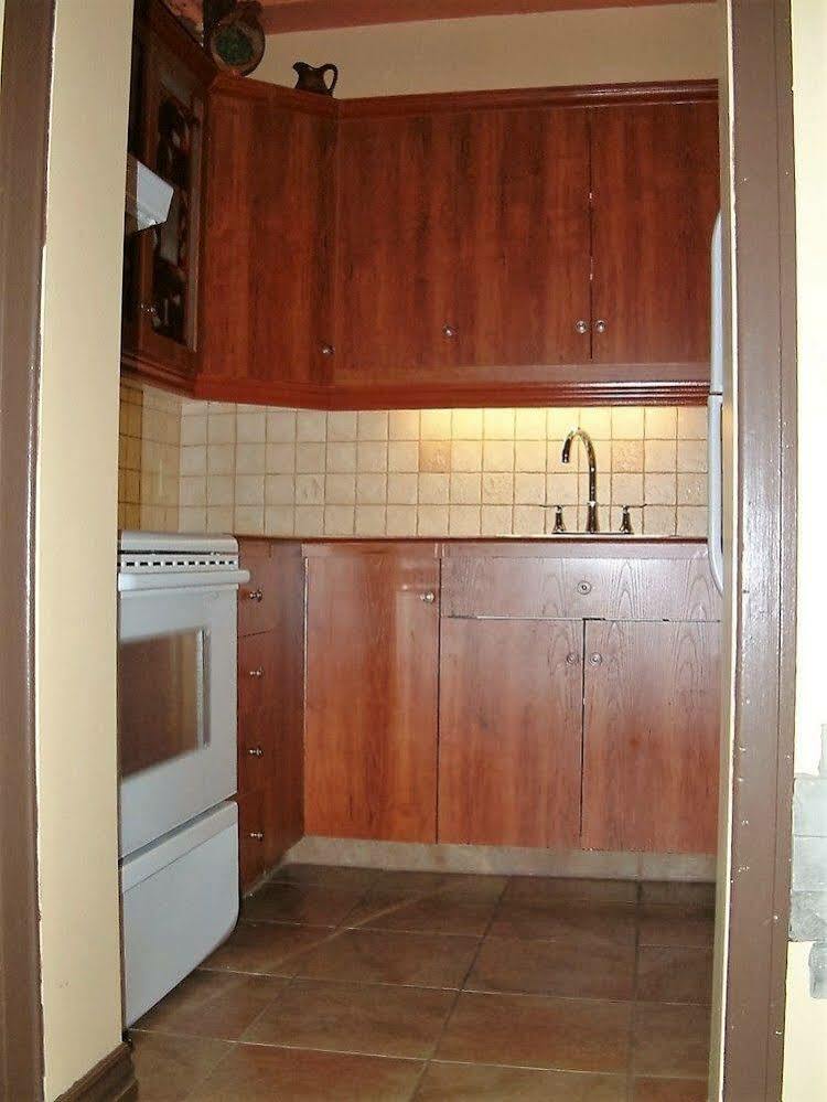 Auberge Le St-Georges Chicoutimi 外观 照片