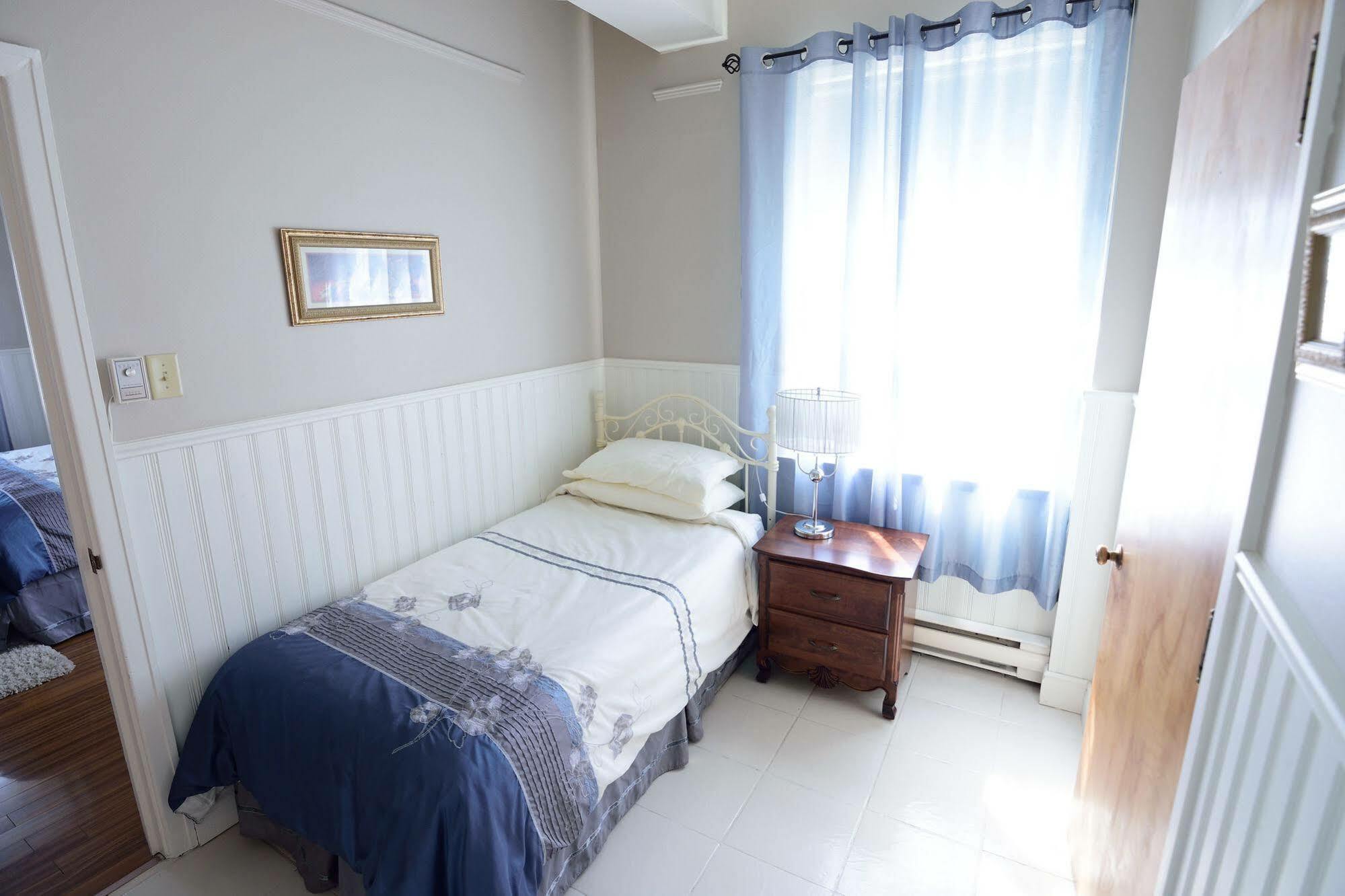 Auberge Le St-Georges Chicoutimi 外观 照片