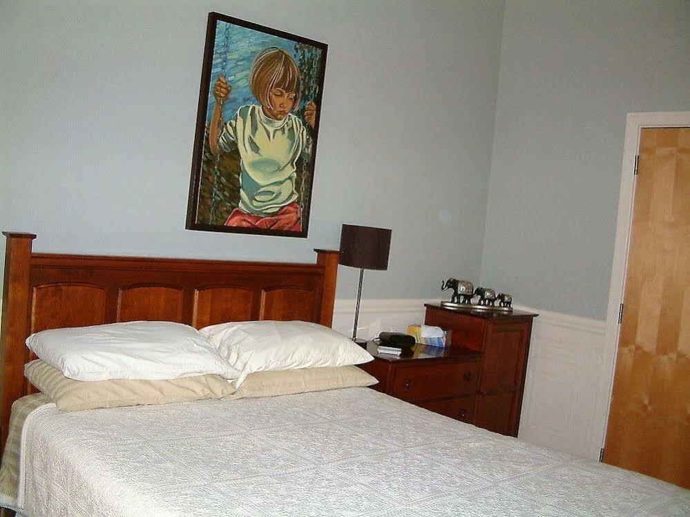 Auberge Le St-Georges Chicoutimi 外观 照片
